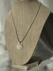 14K White Shell Pendant