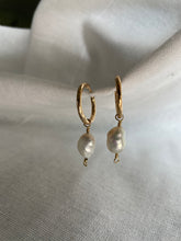 Load image into Gallery viewer, Fresh Water Pearl Hoops - ATRDesigns 
